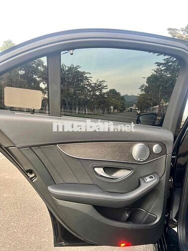 Mercedes Benz C Class 2019 C 300 AMG - 93000 km