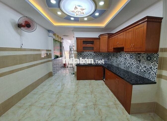 Cho thuê nhà HXH 284/2A Võ Văn Tần P.5, Quận 3.