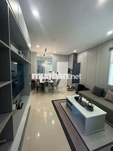 Chuyển con qua trường quốc tế học bán căn 2pn 2wc cc Dreamhome quận 8