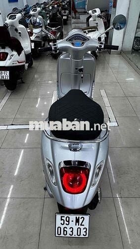 Vespa Iget , abs , đèn led 2 tấng , mở cốp điện ..