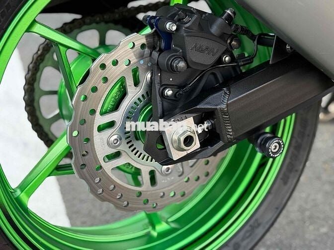 Z900 2024 odo 2500 mls siêu lướt