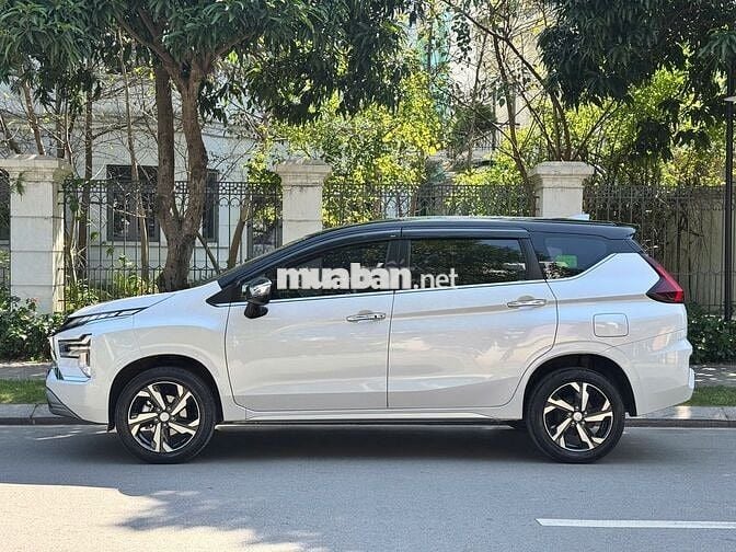 Mitsubishi Xpander Premium 2024