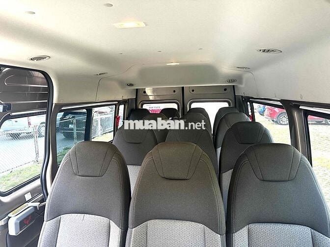 Ford Transit 2024 Tiêu chuẩn - 80000 km