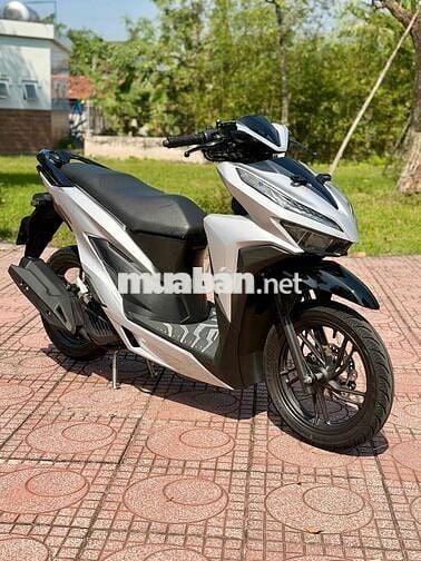Vario 150 Bs 94 dk 2021 màu bạc poscher đẹp keng