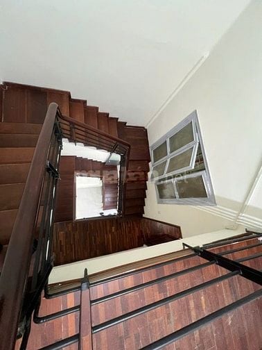 Bán nhà 4 tầng hẻm xe hơi phường Cầu Kho, Quận 1