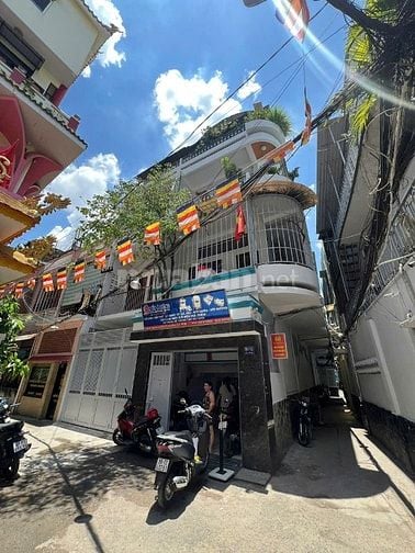 Bán nhà 4 tầng hẻm xe hơi phường Cầu Kho, Quận 1