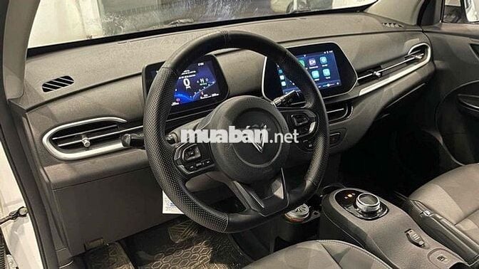 Vinfast VF5 Plus giá nhỉnh hơn VF3 một chút