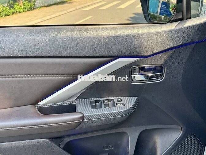 Mitsubishi Xpander Premium 2024