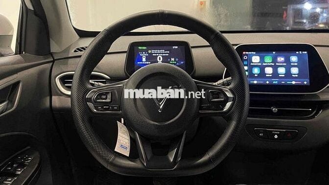 Vinfast VF5 Plus giá nhỉnh hơn VF3 một chút