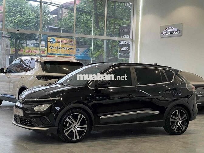 Vinfast xe điện VF e34 xe sơn zin cả xe