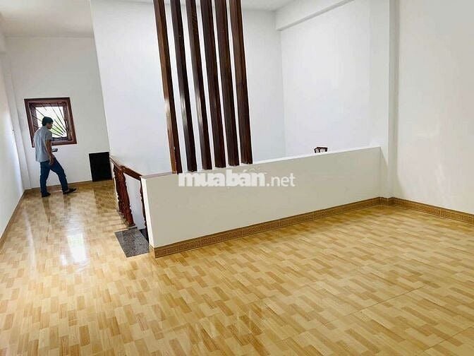 Bán nhà 3 tầng Bùi Thiện Ngộ đường 7.5m Hòa Xuân Đà Nẵng