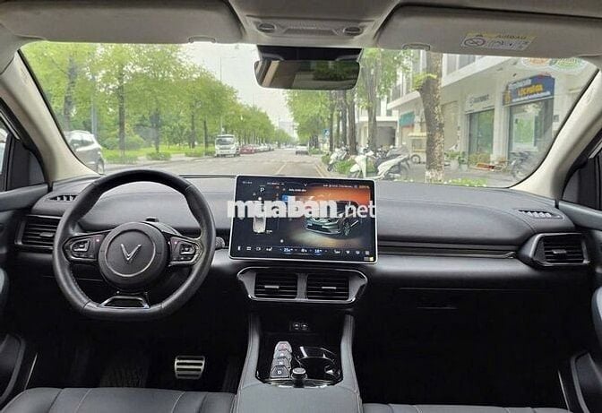 Vinfast VF8 Eco 2022 Trắng Cực Đẹp