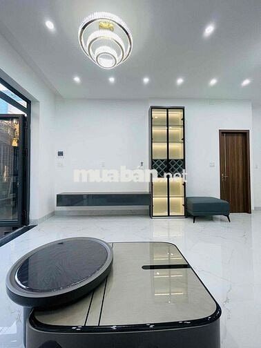 Bán nhà lầu đẹp ngay chợ Tân Vạn dọn vào ở ngay