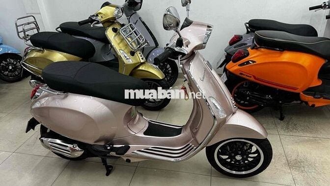 Vespa Sprint Hồng Porsche Mới như xe hãng 4300km