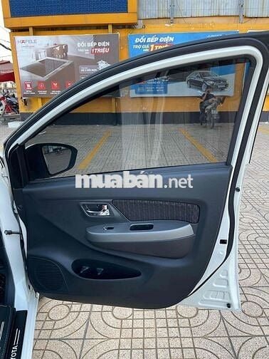 Toyota Wigo 1.2 bản G Trắng