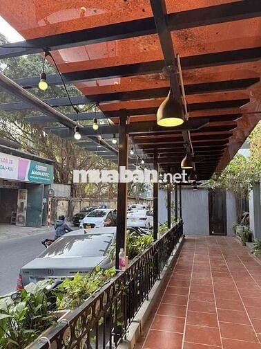 Chính chủ cho thuê nhà mặt đường Hoàng Ngân