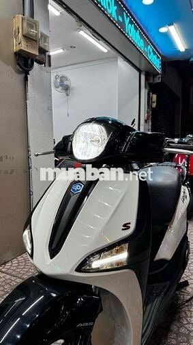 Libety Trắng Đen Spot 2022 ngay chủ công chứng