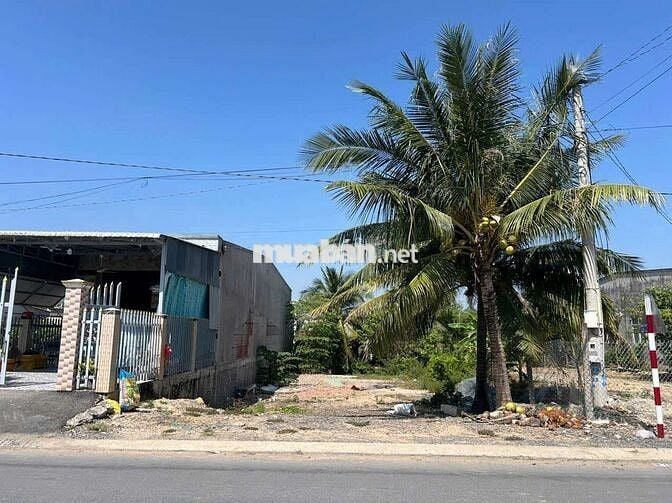 MẶT TIỀN NGUYỄN HUÊ- TÂn HỒNG- ĐỒNG THÁP