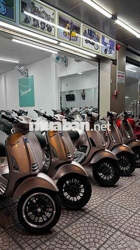 Vespa Sprint Vàng đồng TFT & Hồng Poecher