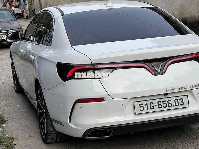 VinFast Lux A2.0 2022 Premium