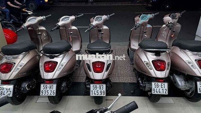 Vespa Sprint Vàng đồng TFT & Hồng Poecher