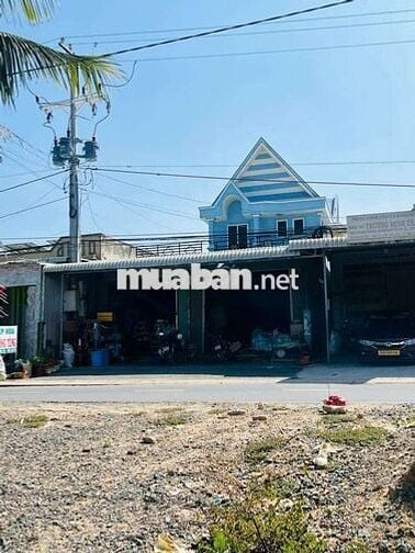 MẶT TIỀN NGUYỄN HUÊ- TÂn HỒNG- ĐỒNG THÁP