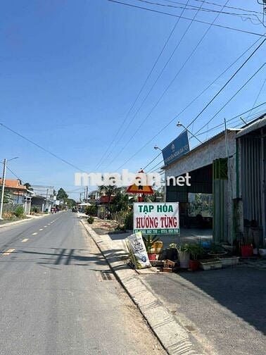 MẶT TIỀN NGUYỄN HUÊ- TÂn HỒNG- ĐỒNG THÁP