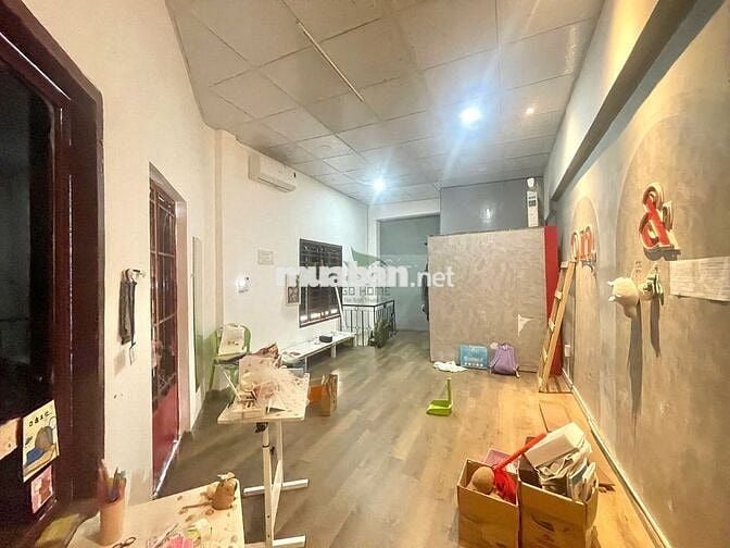 CHO THUÊ NHÀ Ở KINH DOANH 3 TẦNG LÔ GÓC GẦN CHỢ XÓM MỚI