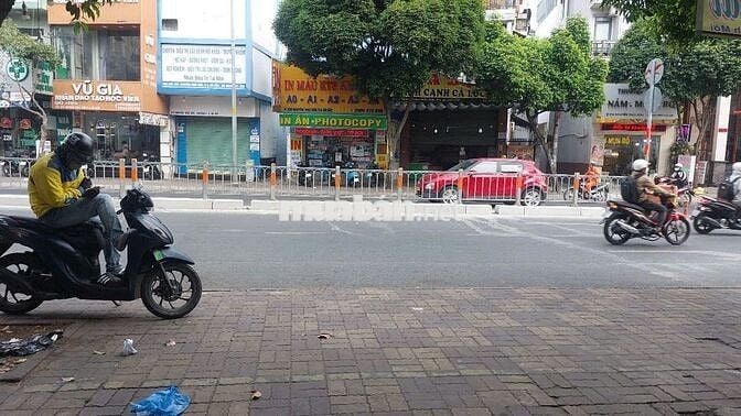 Cho thuê mb kinh doanh 31m2. mt nguyễn thái sơn