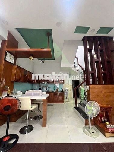 BÁN NHÀ TRUNG TÂM LÁI THIÊU ,TP HCM