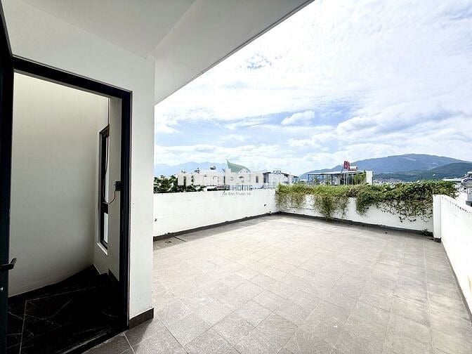 CHO THUÊ NHÀ KINH DOANH SIÊU RỘNG 4 TẦNG KHU VCN PHƯỚC HẢI