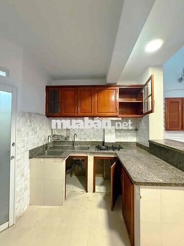 Cần Bán Gấp Căn Nhà Phú Nhuận , Đường Hoa