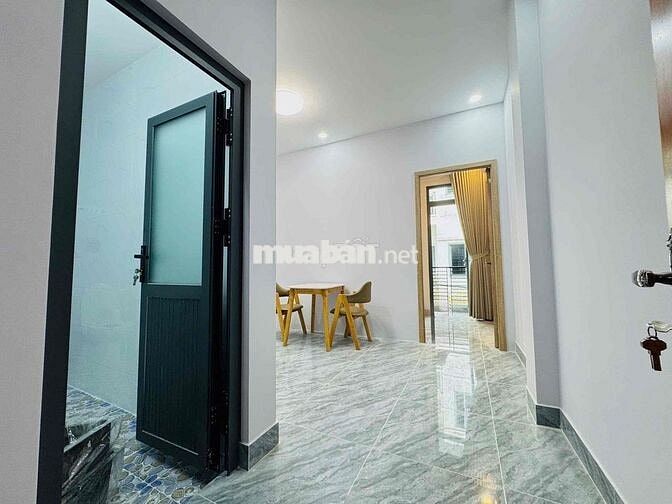 Cho thuê căn hộ dịch vụ mới khai trương thoáng mát cả ngày tại quận 4