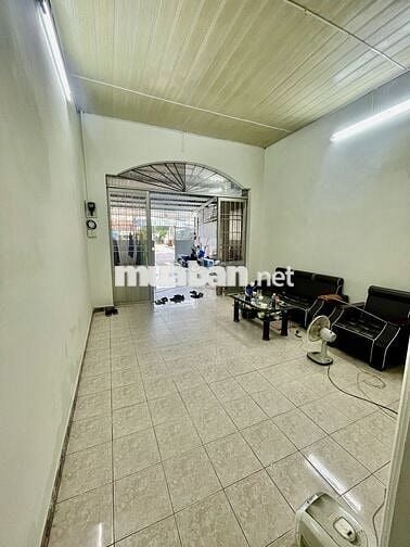 CHO THUÊ NHÀ Ở CÓ MẶT BẰNG KINH DOANH TỰ DO 2 PHÒNG NGỦ KHU PHƯỚC LONG