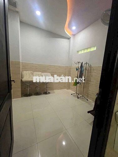 BÁN NHÀ TRUNG TÂM LÁI THIÊU ,TP HCM