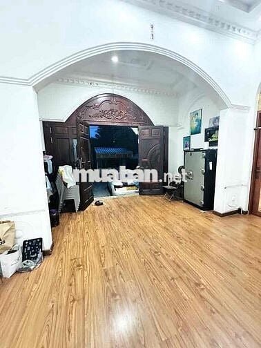 BIỆT THỰ SÂN VƯỜN MẶT TIỀN TÂN HIỆP HÓC MÔN