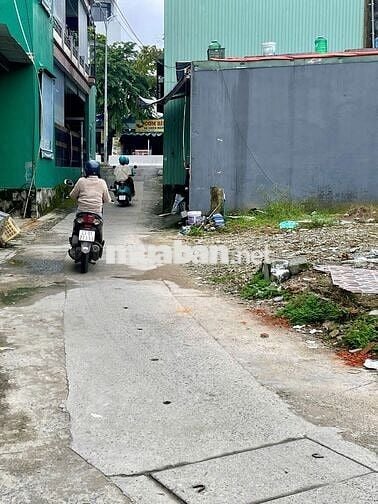Cần bán lô đât kiệt Hoàng Văn Thái ô tô quay đầu - Giá cực tốt
