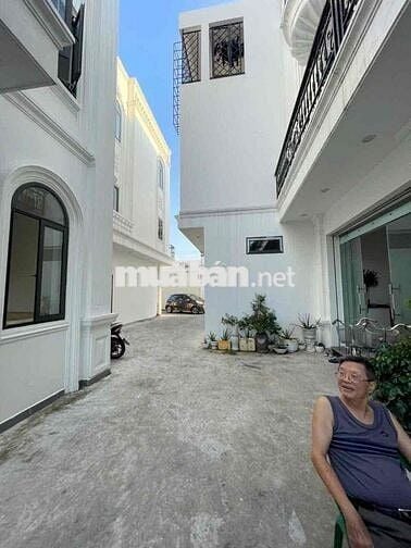 Nhà biệt thự 3 tầng 50m2 đất Đường Máng Nước, Vân Tra 3 tỷ