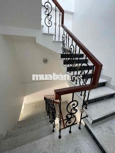 Nhà biệt thự 3 tầng 50m2 đất Đường Máng Nước, Vân Tra 3 tỷ