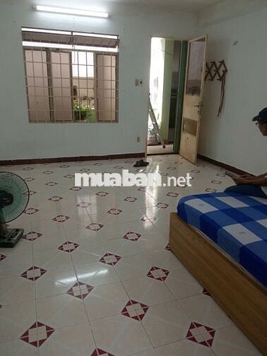 Cho thuê chung cư C3 Tân Vĩnh Phường 6 Quận 4 TPHCM