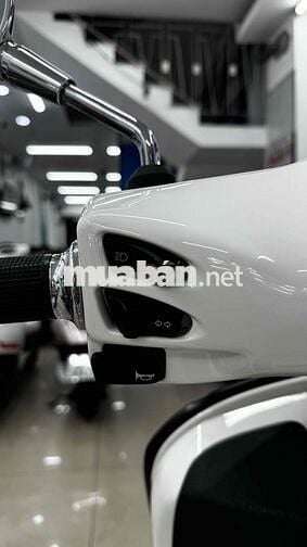 Siêu Phẩm GTS odo chỉ 568km ngay chủ mua mới  2023