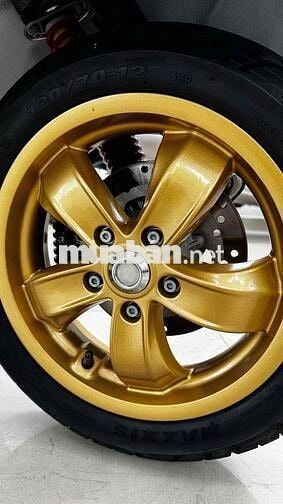 Siêu Phẩm GTS odo chỉ 568km ngay chủ mua mới  2023