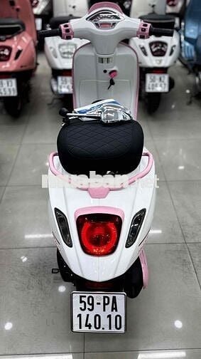 Vespa Sprint S125 Trắng hồng 1 chủ T8/2024