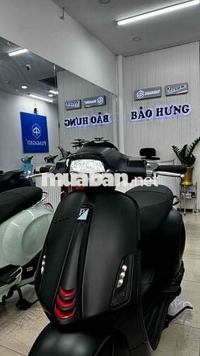 Vespa Sprint 2022 Đen Nhám chính chủ công chứng