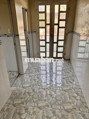 Nhà Bán-Cho Thuê 1 Lầu, 2 Phòng Ngủ, 2 Toilet Bên Trong Chợ Phú Điền.