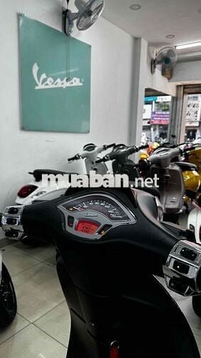 Vespa Sprint 2022 Đen Nhám chính chủ công chứng