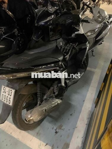 Thừa xe nên nhượng lại cho ai cần