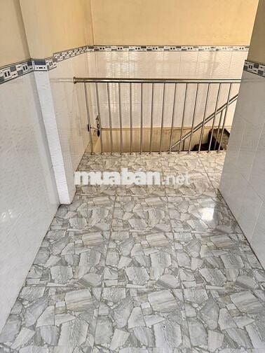 Nhà Bán-Cho Thuê 1 Lầu, 2 Phòng Ngủ, 2 Toilet Bên Trong Chợ Phú Điền.