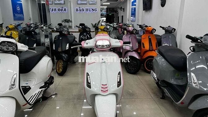 Vespa Sprint S125 Trắng hồng 1 chủ T8/2024