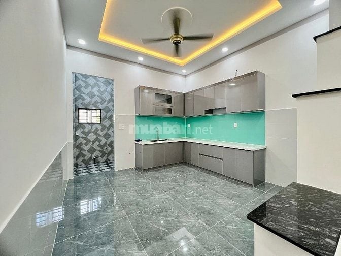 Nhà ngay đường Trần Văn Kiểu-Quận 6 giá 1Tỷ850 đường hẻm xe hơi 4,5m